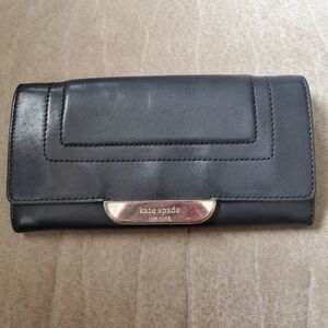 KATE SPADE TOMPKINS SQUARE FLAP CHRISSY Wallet In Black